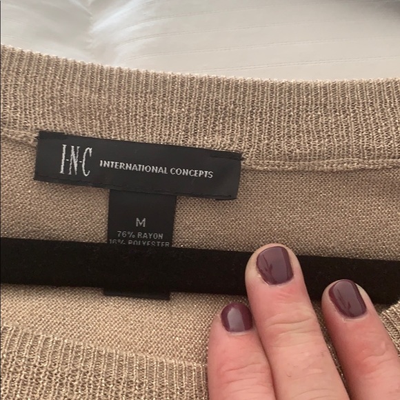 Top - Picture 3 of 4